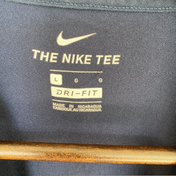 Nike Dri-FIT New England Patriots Navy T-Shirt - Large - Picture 4 of 4